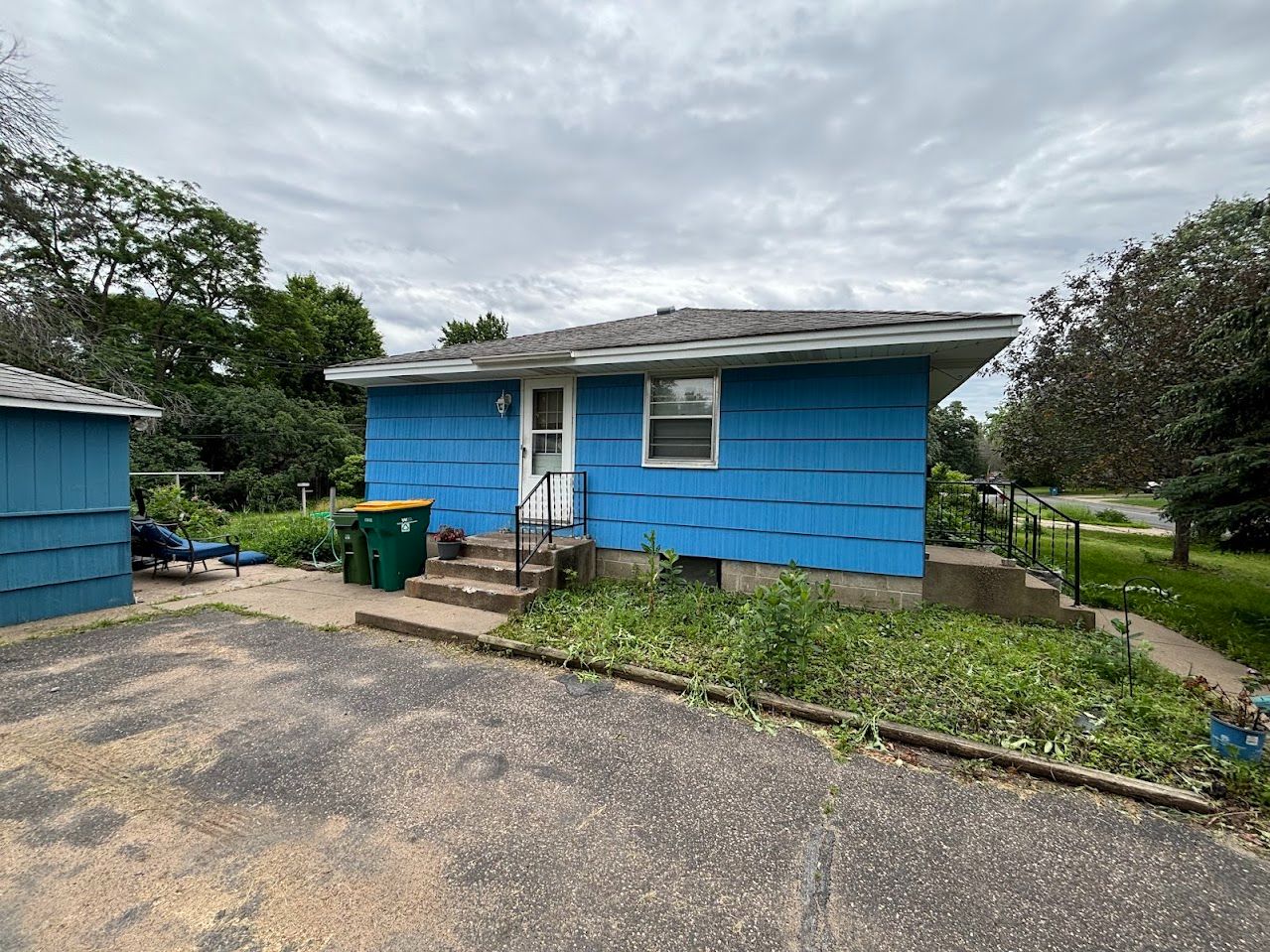 6318 Perry Ave N<br />Minneapolis, MN