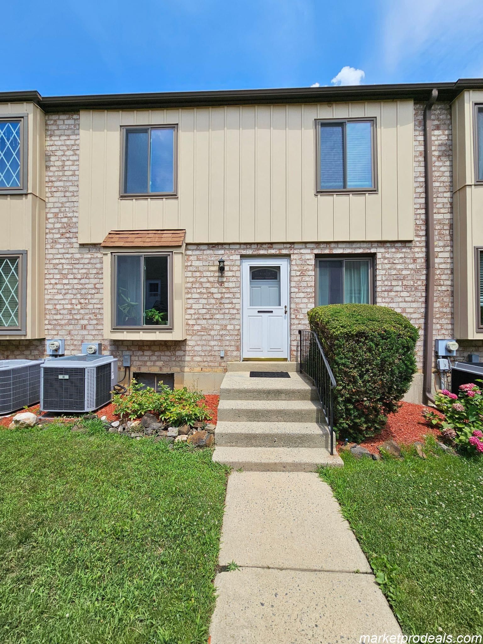 5200 Hilltop Dr, Unit DDXX, Brookhaven, PA