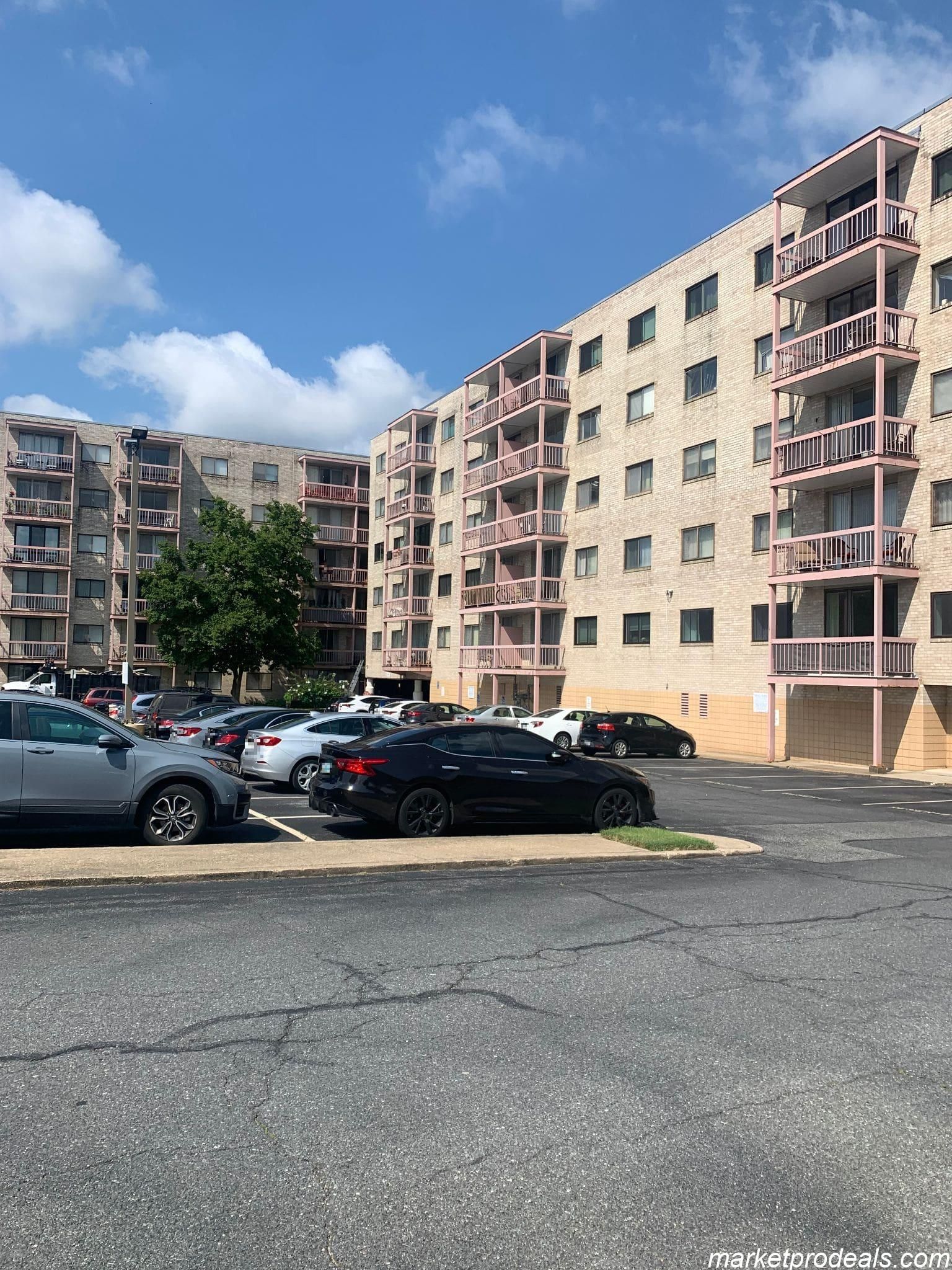 130 Slade Ave, Unit 4XX, Pikesville, MD