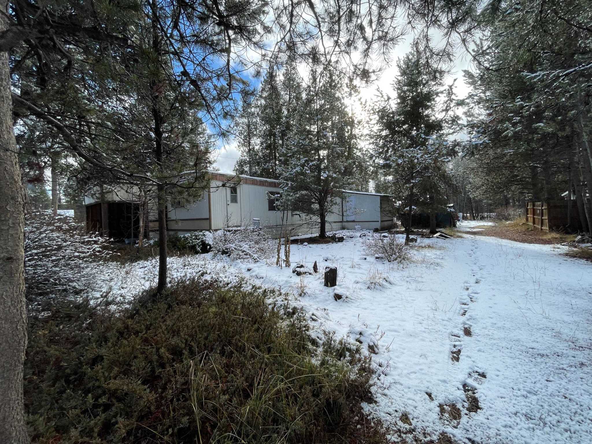 55521 Gross Dr, Bend, OR